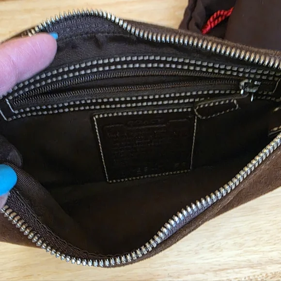 Vintage Coach Hampton Demi Baguette Brown Suede And Leather Shoulder Bag - Picture 12 of 16